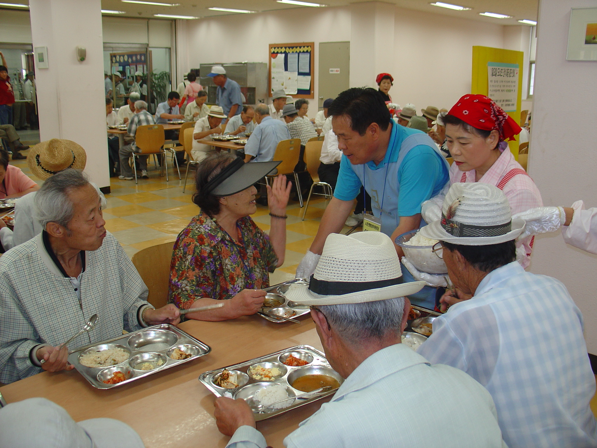 서울 노인복지센터 무료급식 봉사활동(새창)